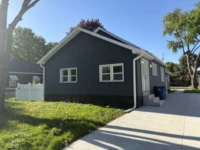 425 W Cleveland St