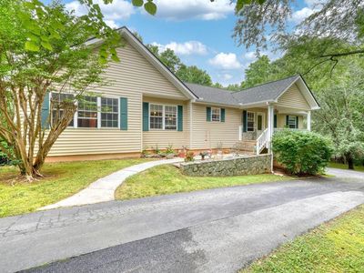 115 Ledge Ln