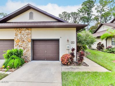 121 Dovecote Ln