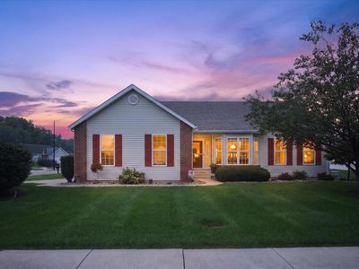 102 Livingston Bay Ct