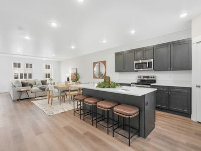 5249 N Evergreen Way #212