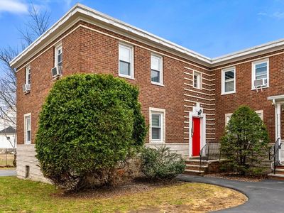 32 Newman Rd APT 1
