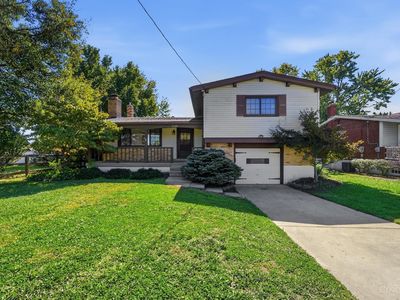 5681 Windview Dr