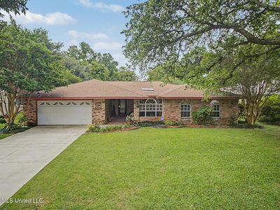 109 Dogwood Dr