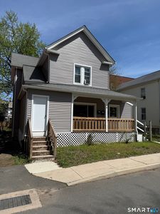 Property at 8 Thompson Court, Enfield, CT