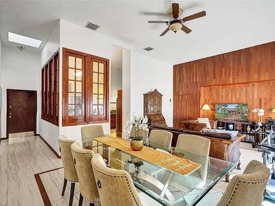 Property at 531 Leslie Dr, Hallandale Beach, FL