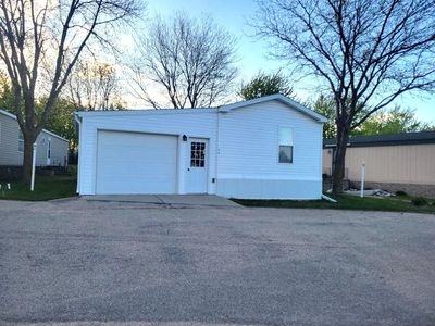 806 28th St Trailer 44