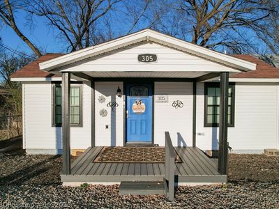 Property at 305 W Port Arthur Ave, Sallisaw, OK