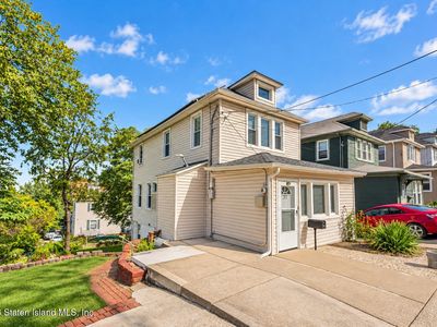 27 Eadie Pl