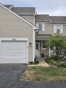 2909 White Thorn Cir