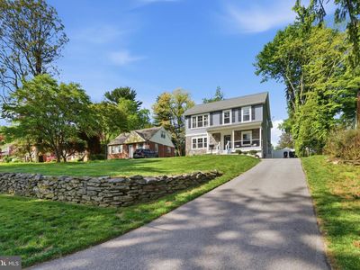 732 Oak Way