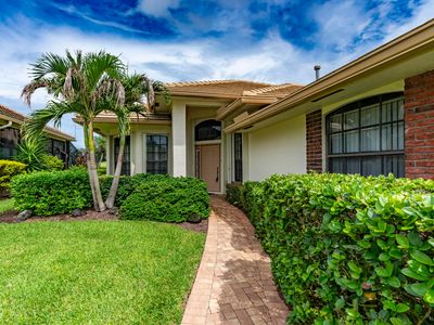 433 SW JEFFERSON Circle