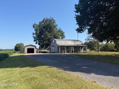 1800 Ozment Rd