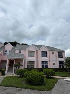 302 Muirfield Court
