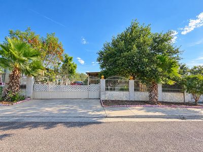 403 Moonstone Rd
