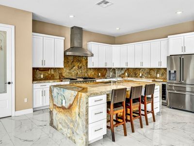 197 E Shelbourne Ave