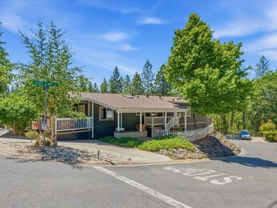 Property at 13875 Meda Dr, Grass Valley, CA