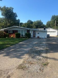 803 Amherst Dr