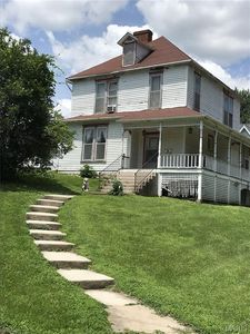 Property at 401 Jackson St, Louisiana, MO