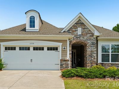 13339 Blanton Dr