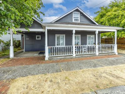 239 Maple St