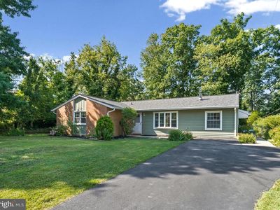 810 Bradley Rd