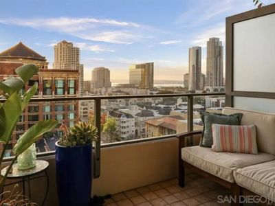 550 Front St Unit 1007