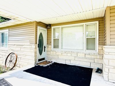 575 E Main St