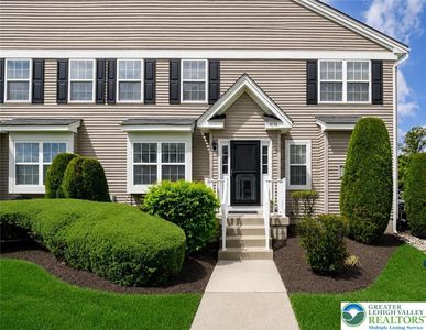 Property at 4174 Bunker Hill Dr S, Coopersburg, PA