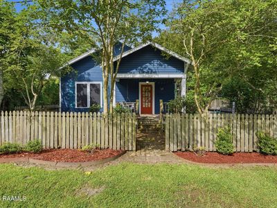 914 S Main St