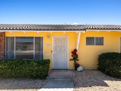 Property at 1121 W Mayberry Ave, Hemet, CA