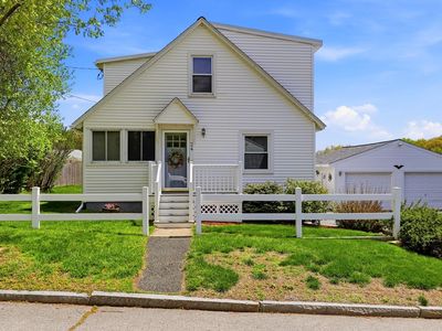 24 Dell Ave