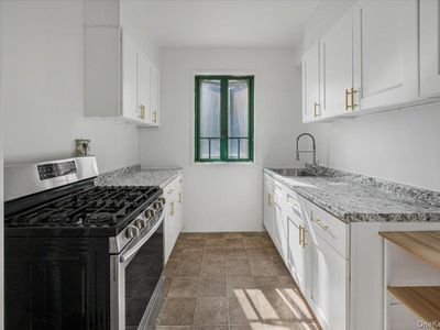 1700 Metropolitan Avenue #4F