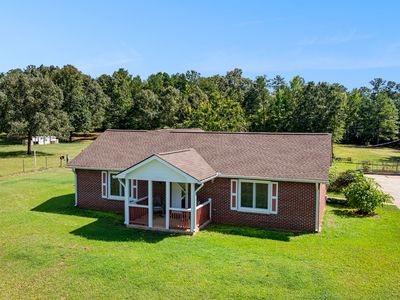 184 Ball Ground Rd