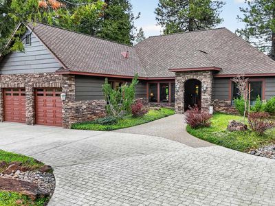 55 Red River Dr