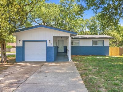500 S Derby Ave