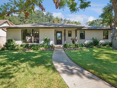 9553 Estate Ln