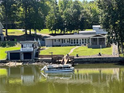 1102 Riverview Rd
