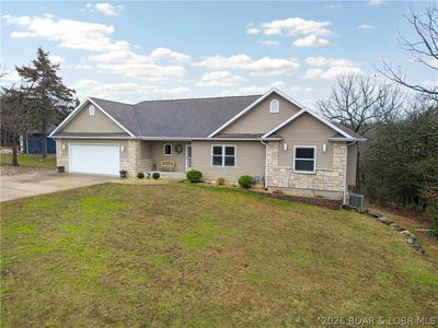 Property at 113 Kays Point Rd, Four Seasons, MO