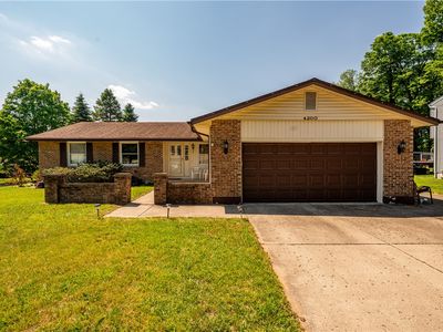4200 Linchmere Dr