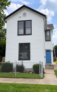 1621 Edison Ave
