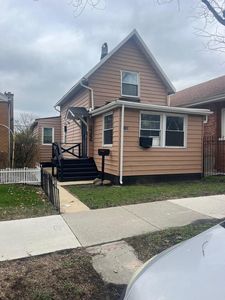 3344 W Marquette Rd