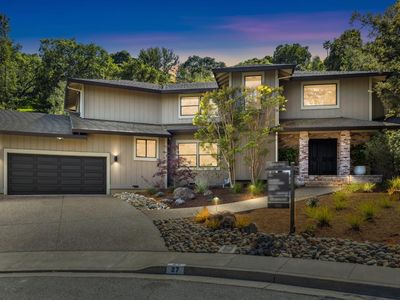 27 Lupine Ct