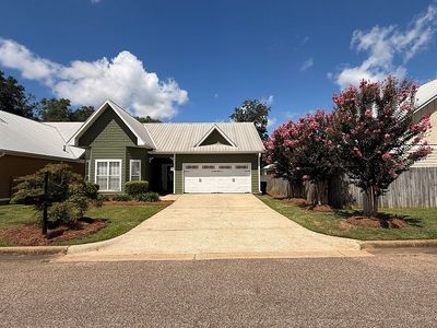 119 Chloe Ct
