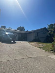 7117 Rollingwood Blvd