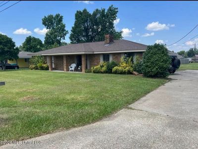 104 Hyland Dr