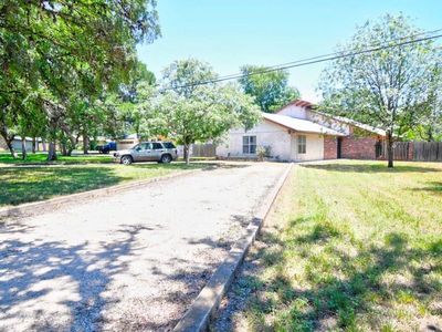 162-164 S Hilltop Dr