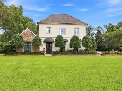 19384 Country Club Ln