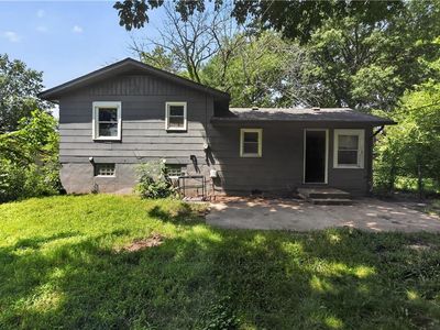 4131 E Vineyard Rd