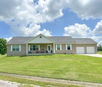 Property at 3 Algonquin Ln, Pocahontas, IL
